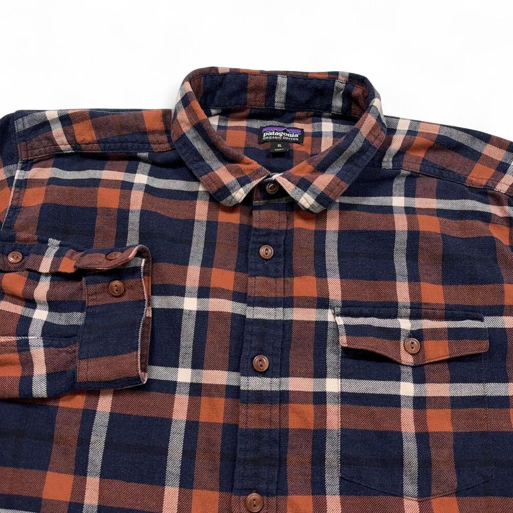 Patagonia Lightweight Fjord Flannel Button Shirt Mens XL Plaid Blue Orange 54020